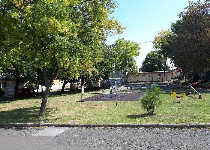 Hedi Vendeghaz Apartment Eger