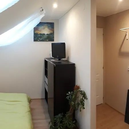 Apartment Hedi Vendeghaz Eger