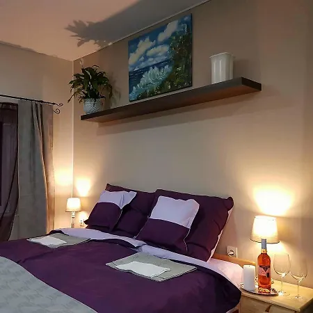Hedi Vendeghaz Apartament *