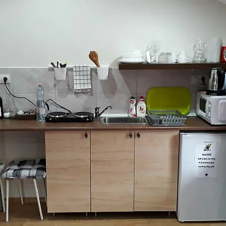 Hedi Vendeghaz Apartament Eger